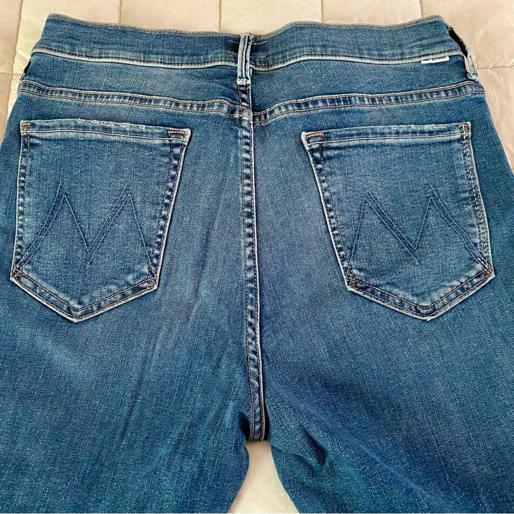 MOTHER The Weekender Mid-Rise Flare Jeans - Picture 10 of 10